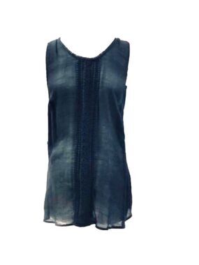 Liz Lange Maternity Black Crochet Sleeveless Top